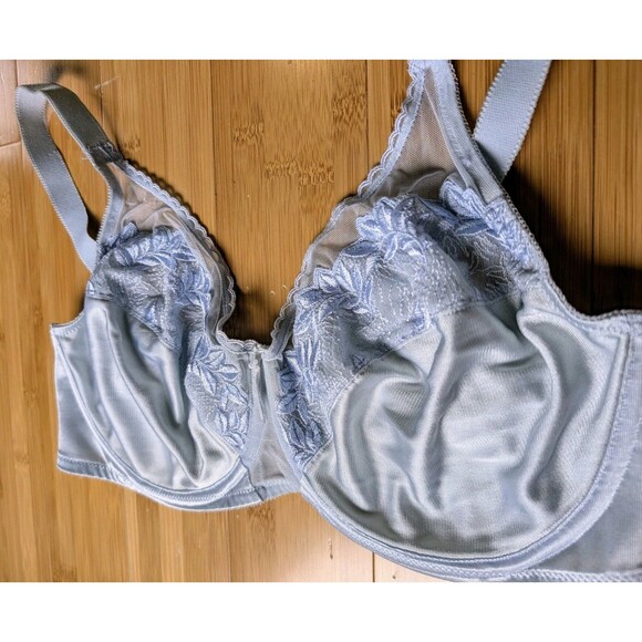 Vtg Cabernet 40D Satin Embroidered Underwire Bra Light Blue Floral Lace 3-Hook - Picture 4 of 10
